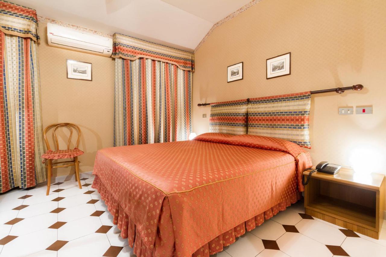 Park Hotel Villa Salzea 트로페엘로 외부 사진